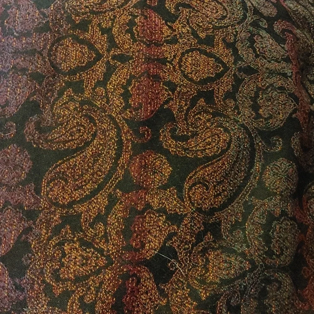 True Vintagehome 80's Multiple Color Paisley Table Runner W Fringe 27